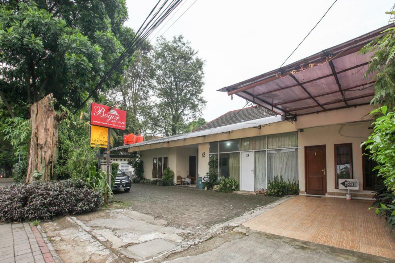 Lite Rooms Bogor Guest House Extérieur photo