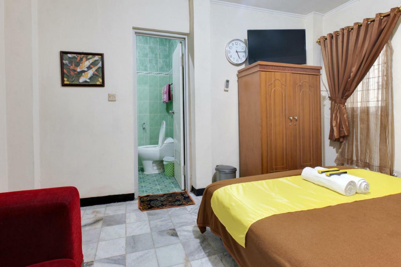 Lite Rooms Bogor Guest House Extérieur photo