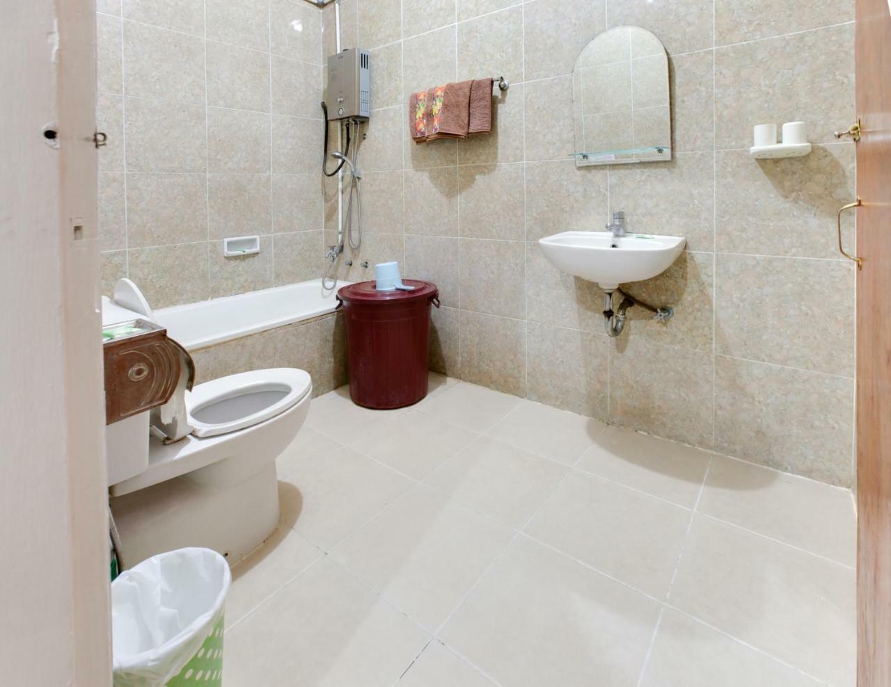 Lite Rooms Bogor Guest House Extérieur photo